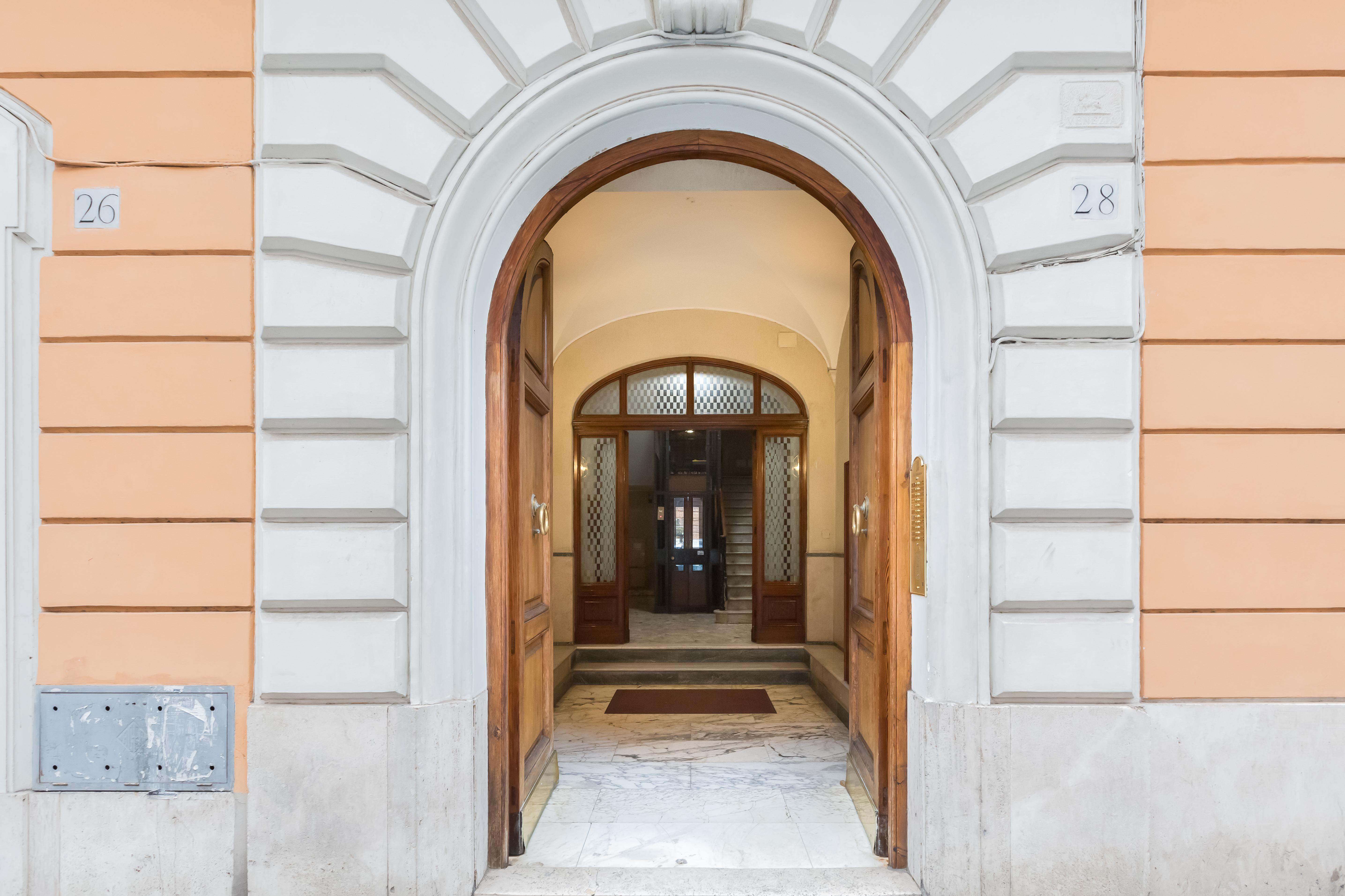 Easy Budget Colosseo Gasthof 3*